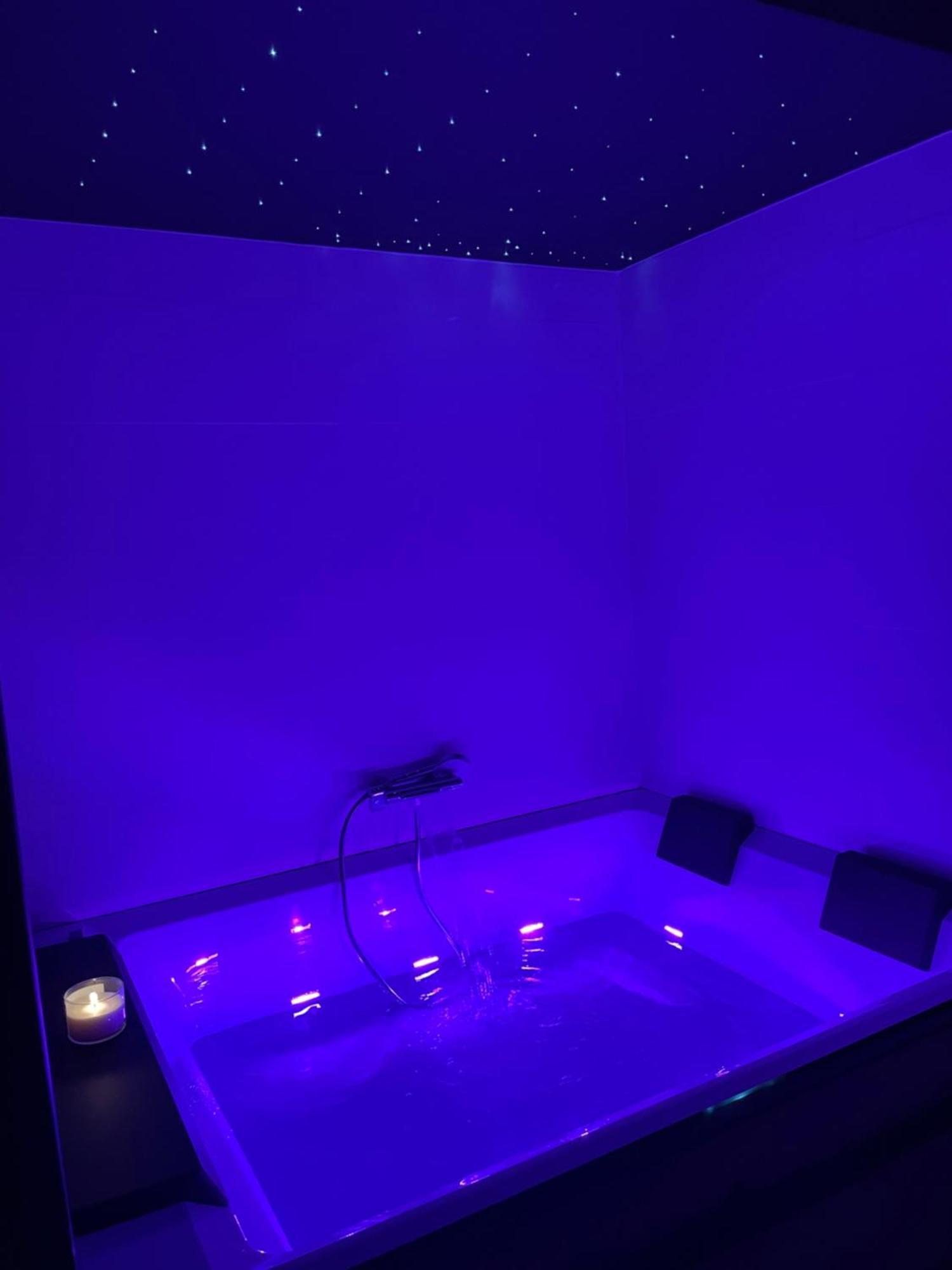 Love Room Gémozac エクステリア 写真